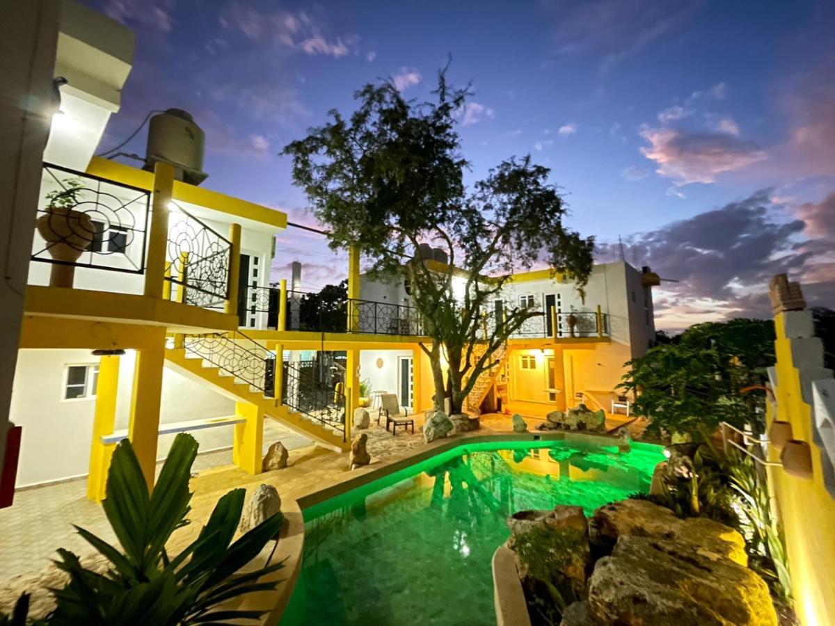 Buenosdias Izamal Bed & Breakfast Exterior photo