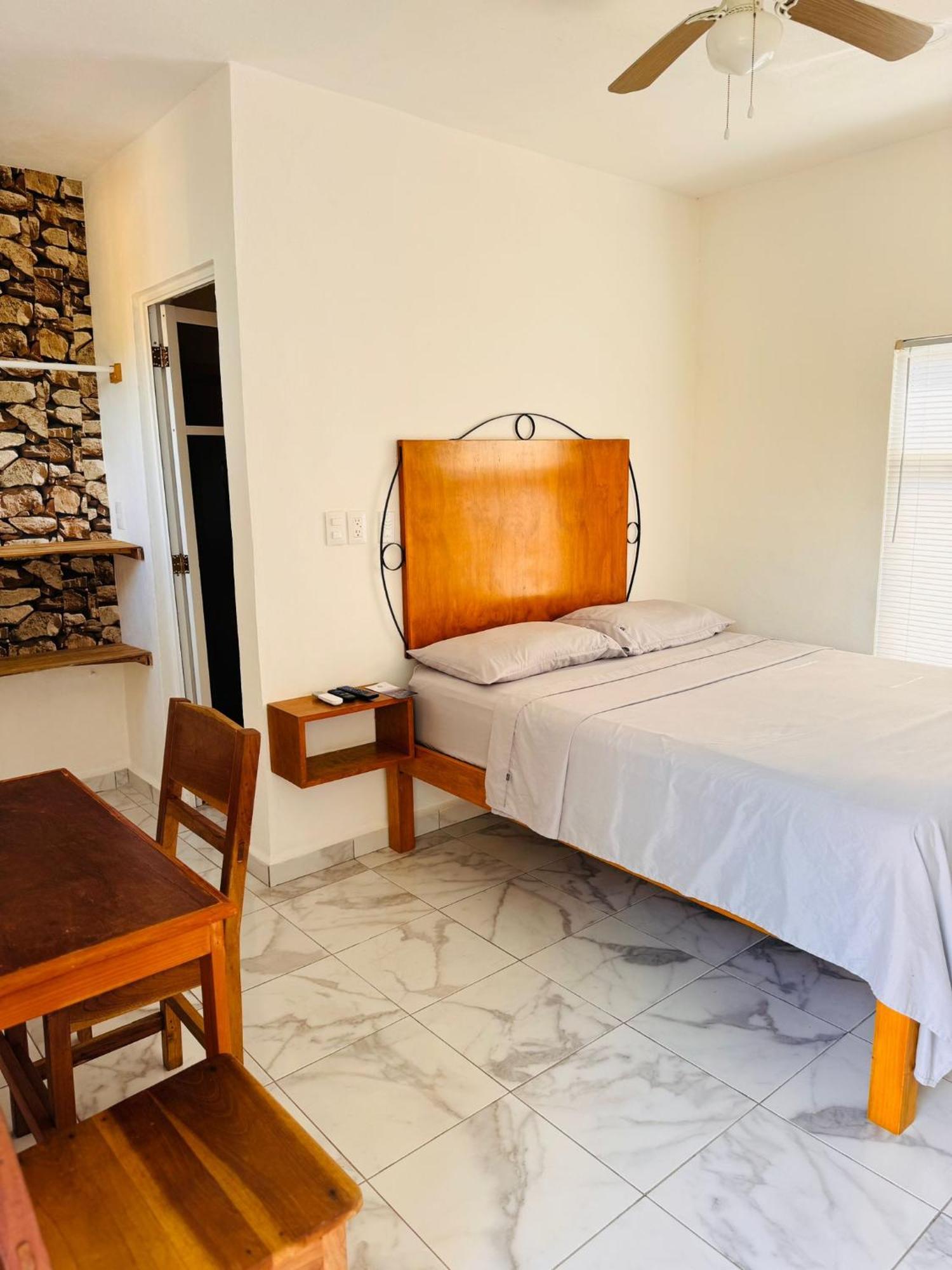 Buenosdias Izamal Bed & Breakfast Exterior photo