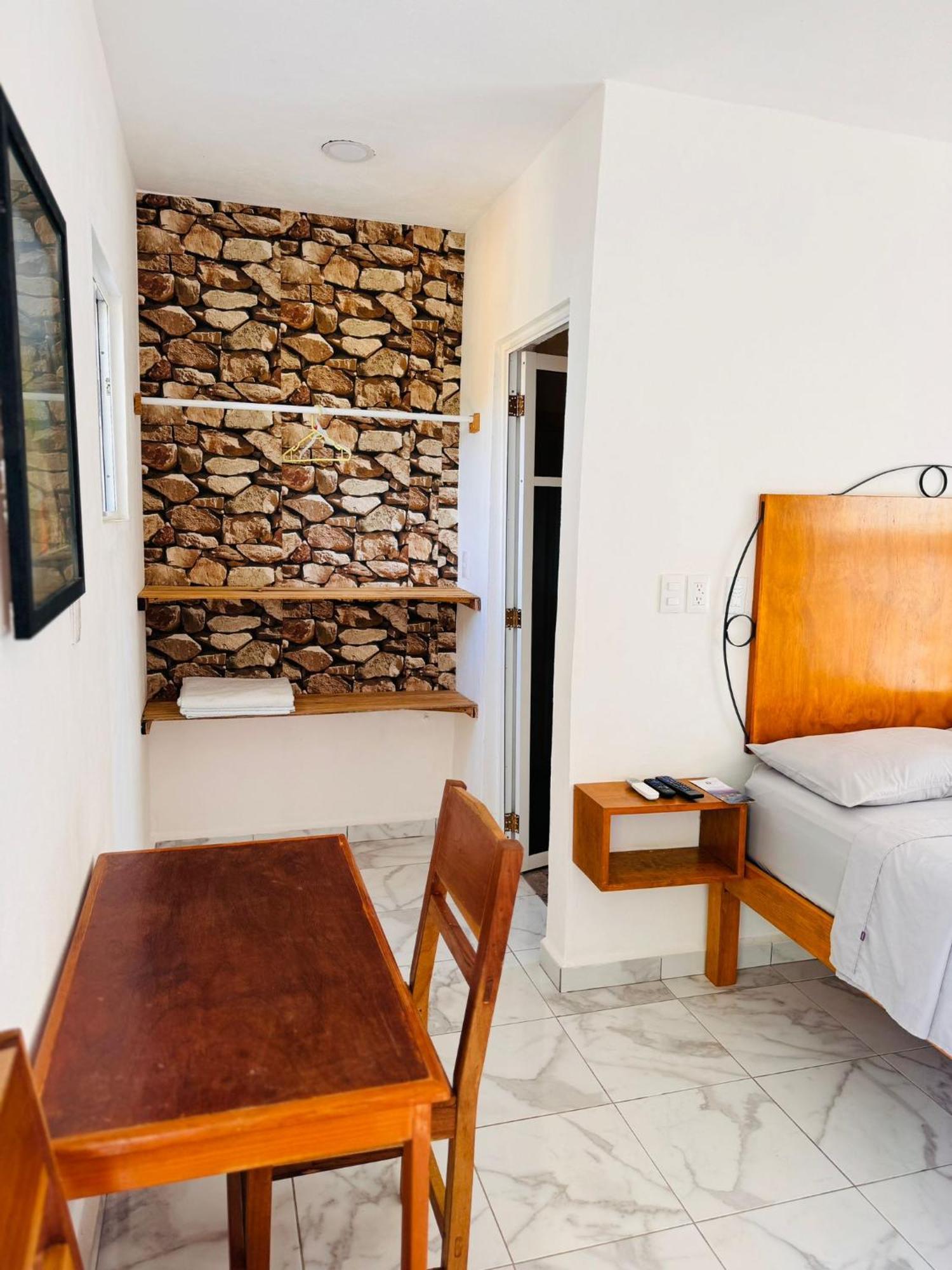 Buenosdias Izamal Bed & Breakfast Exterior photo