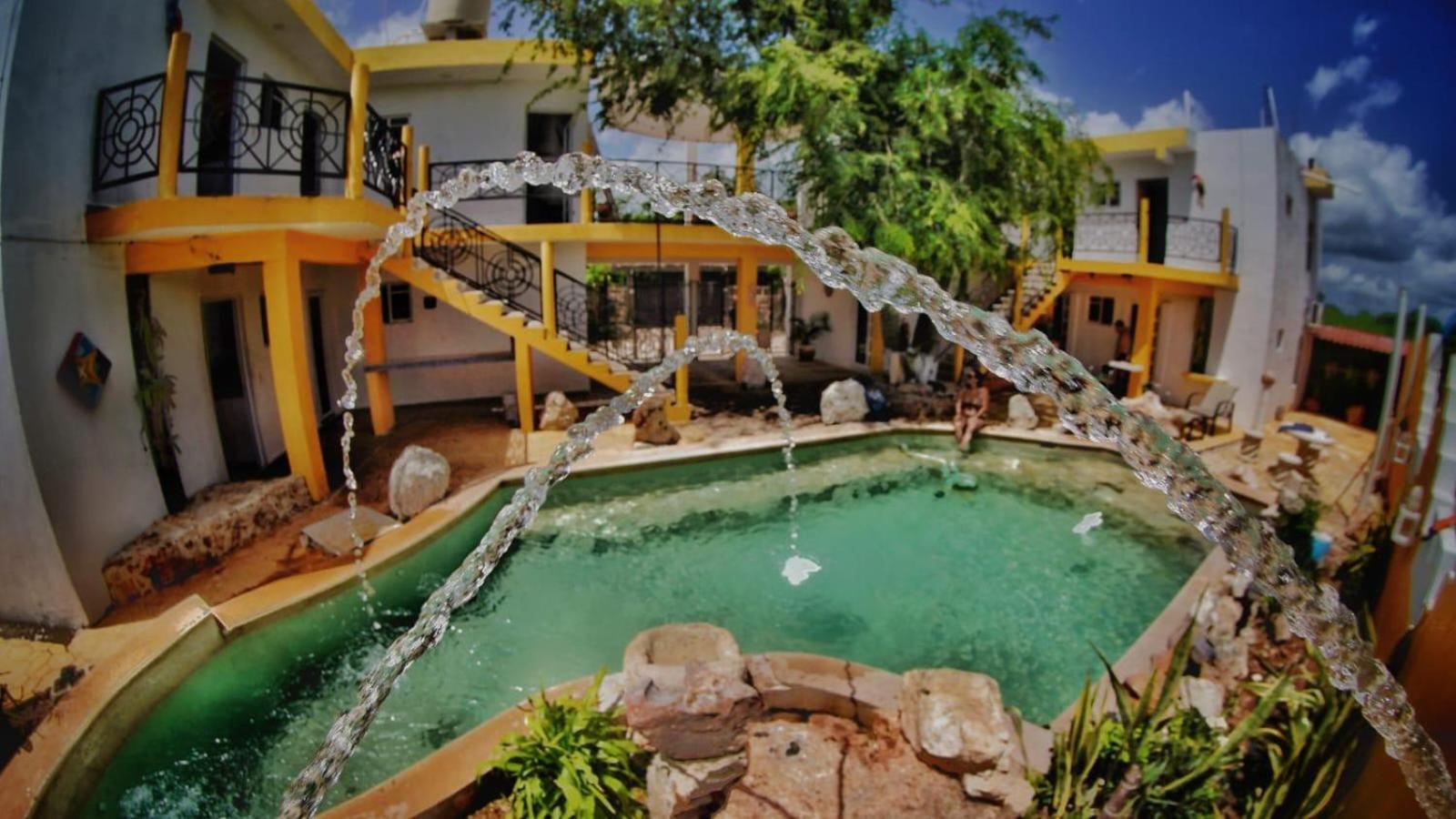 Buenosdias Izamal Bed & Breakfast Exterior photo